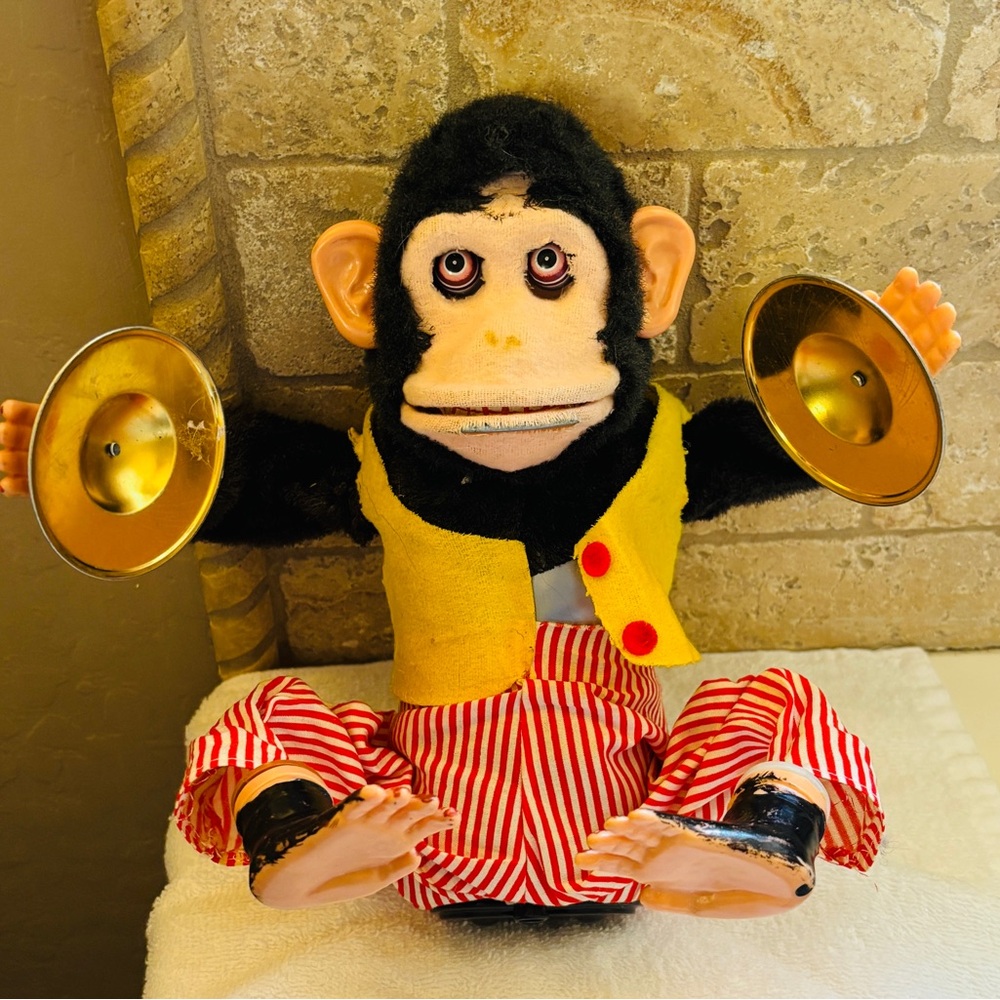 Vintage Daishan Early Musical “Jolly Chimp” 1960s Works Clapping Cymbals